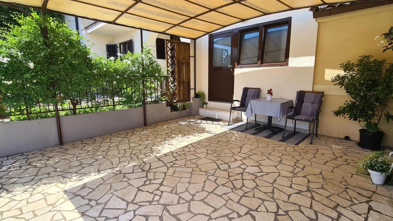 Studio Sunny Rovinj Exterior photo